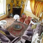 Ciuci's Manor ファームステイ