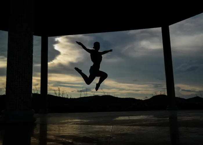 农家乐 休奇庄园酒店