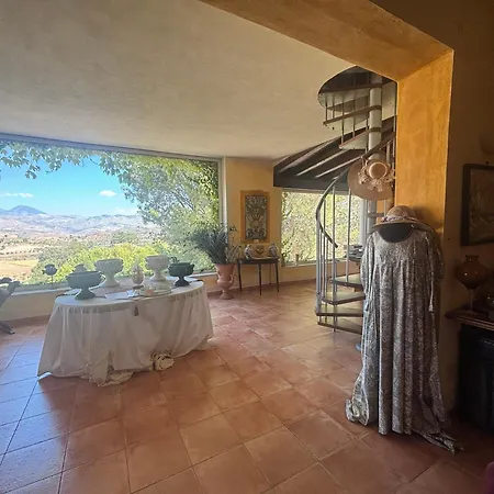 Ciuci's Manor *
